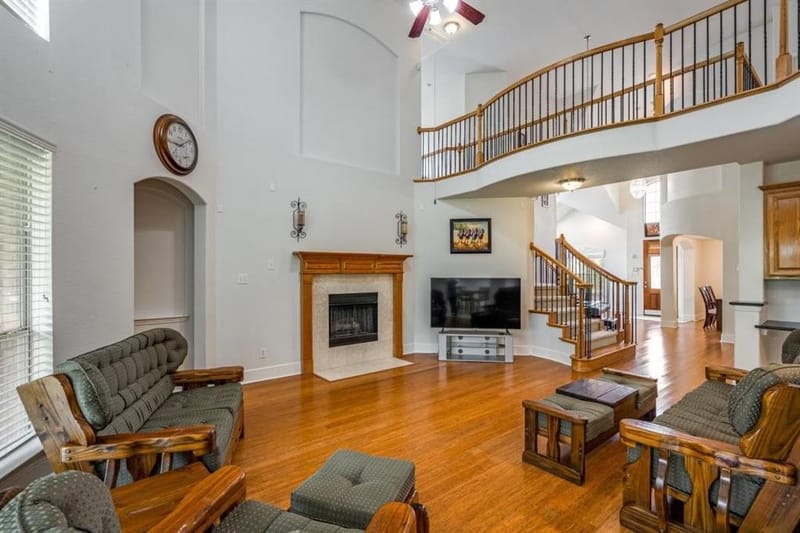 10327 Offshore Drive, Irving TX 75063 - Photo 9