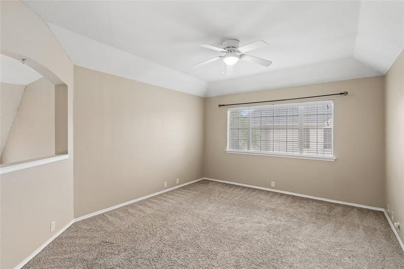 2702 Saint Charles Drive, Mansfield TX 76063 - Photo 17