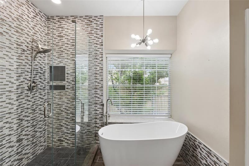 2702 Saint Charles Drive, Mansfield TX 76063 - Photo 16