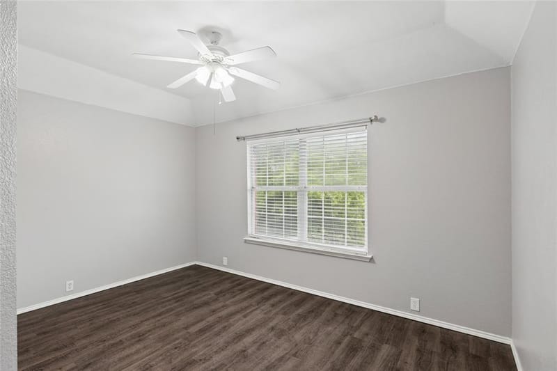 2702 Saint Charles Drive, Mansfield TX 76063 - Photo 21