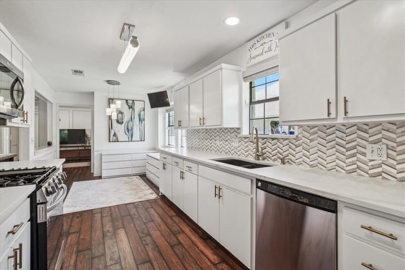 4436 Emerson Drive, Plano TX 75093 - Photo 11
