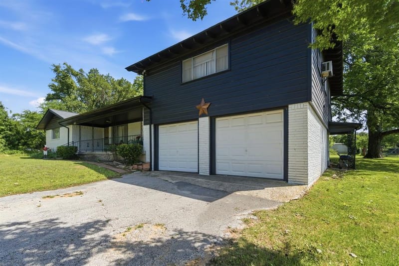 7485 Portwood Road, Azle TX 76020 - Photo 3