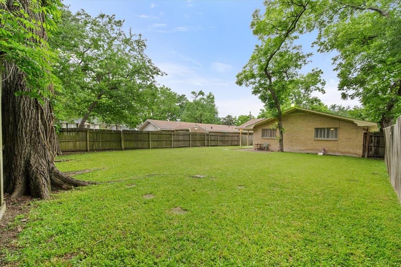 1609 Maplewood, Corsicana TX 75110 - Photo 6