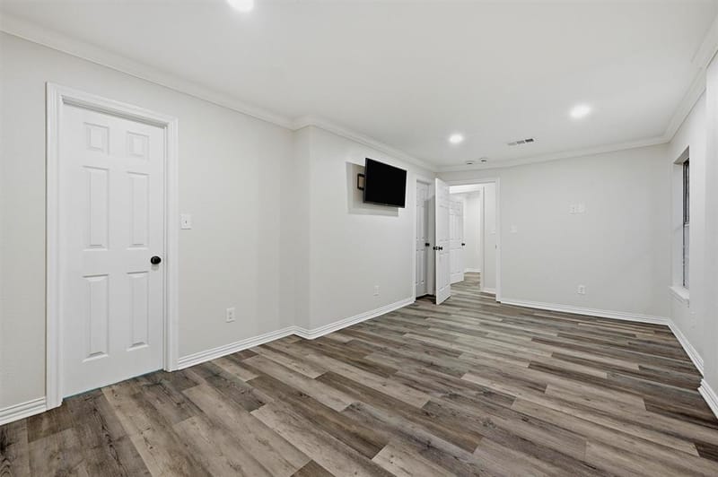 909 Thatcher Street, Denison TX 75020 - Photo 11