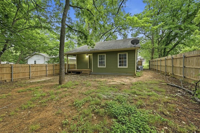 909 Thatcher Street, Denison TX 75020 - Photo 19