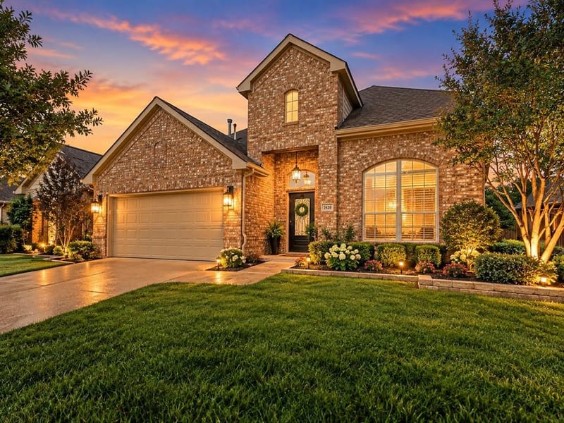 2428 Windgate Lane, Frisco TX 75033 - Photo 9