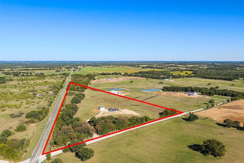 159 Lake Valley Road, Sunset TX 76270 - Photo 27