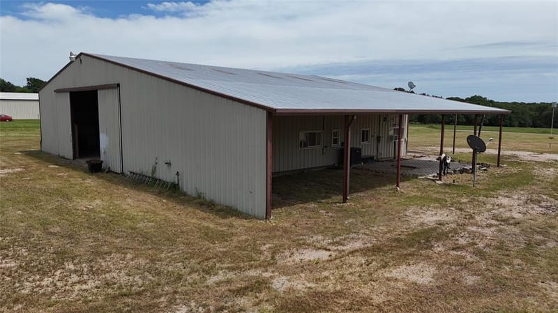 278 County Road 4460, Decatur TX 76234 - Photo 11