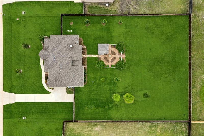 8221 Palmer Lane, Waxahachie TX 75167 - Photo 35