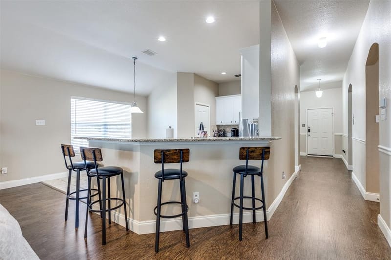 13729 Village Vista Drive, Fort Worth TX 76052 - Photo 6