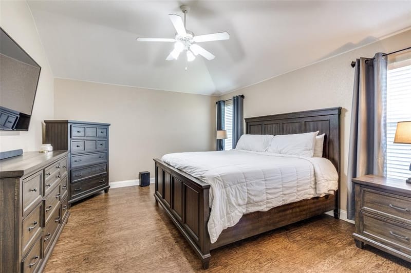 13729 Village Vista Drive, Fort Worth TX 76052 - Photo 17
