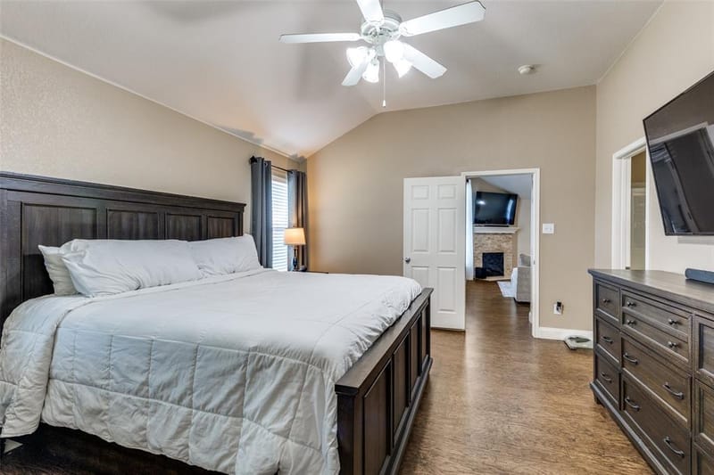 13729 Village Vista Drive, Fort Worth TX 76052 - Photo 16