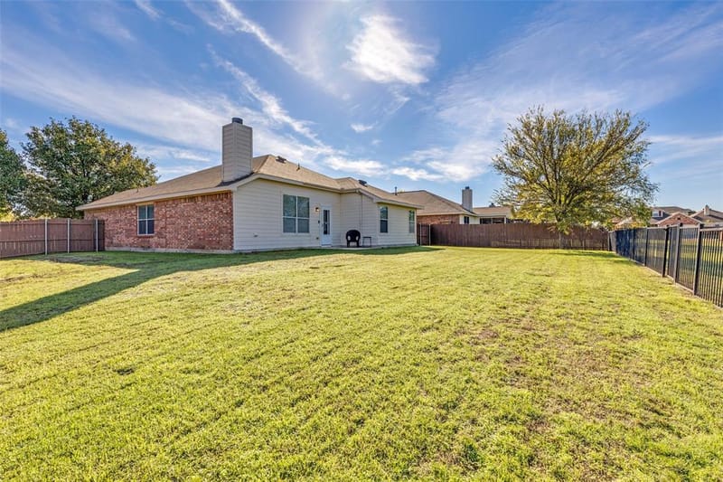 13729 Village Vista Drive, Fort Worth TX 76052 - Photo 30
