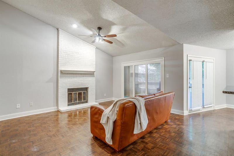 1206 Riverchase Lane # 251, Arlington TX 76011 - Photo 2
