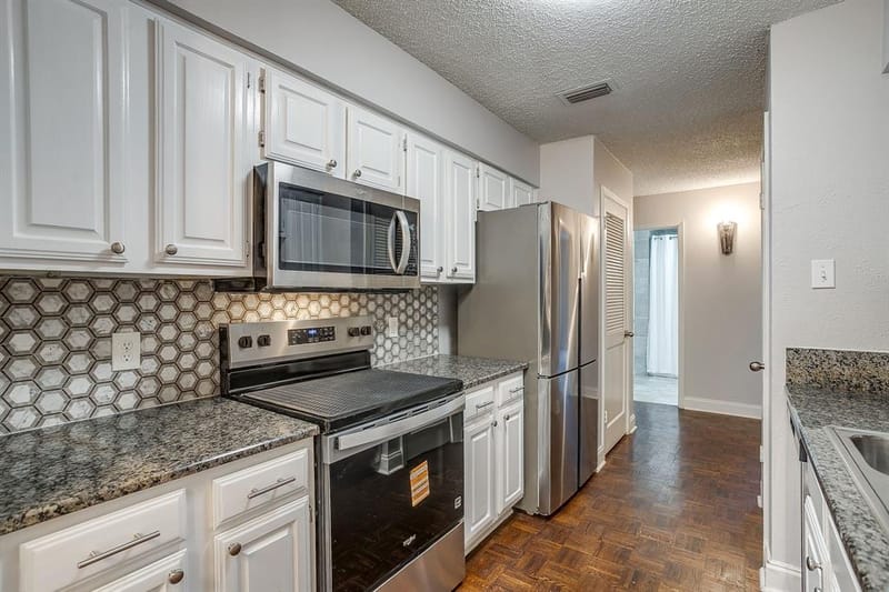 1206 Riverchase Lane # 251, Arlington TX 76011 - Photo 6