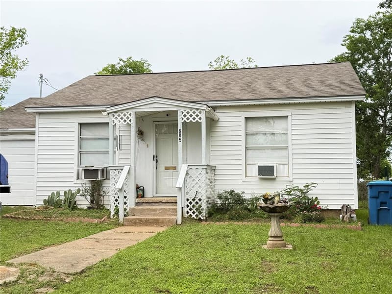 605 E Morton Street, Denison TX 75021 - Photo 16