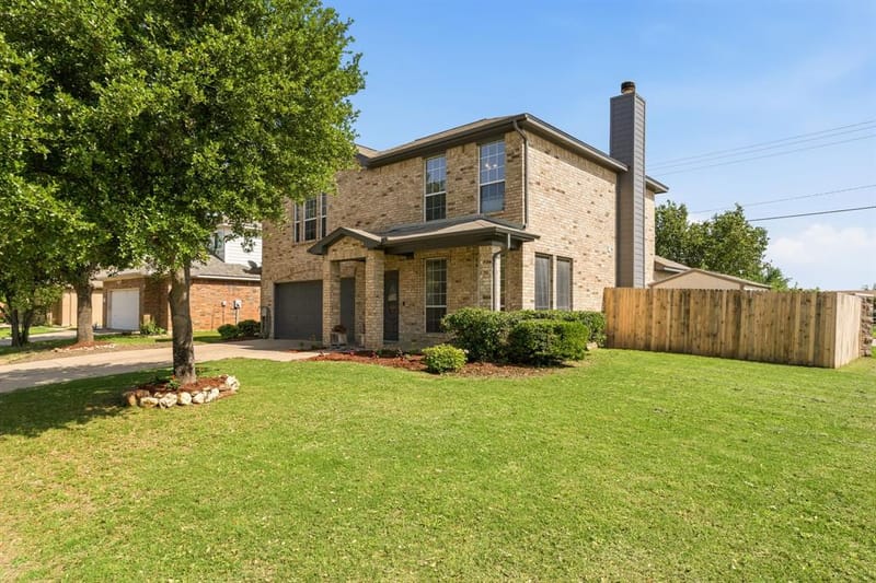 420 Goodnight Trail, Justin TX 76247 - Photo 4