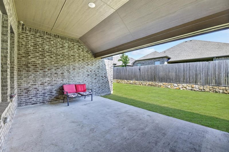 136 Gleeson Drive, Red Oak TX 75154 - Photo 38