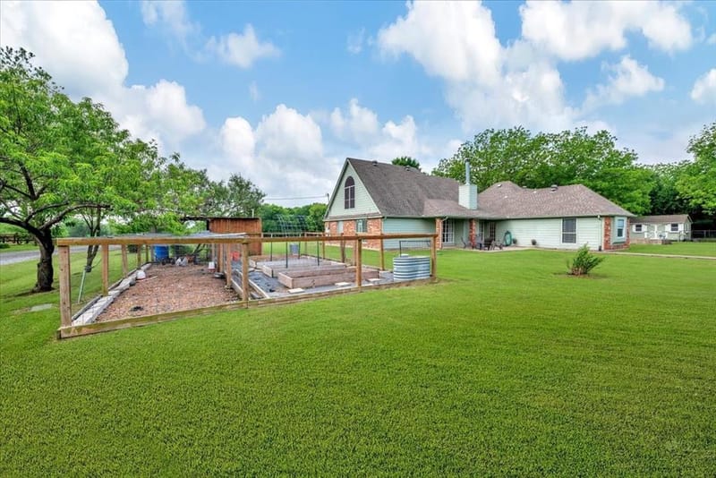10592 Tree Lane, Princeton TX 75407 - Photo 6
