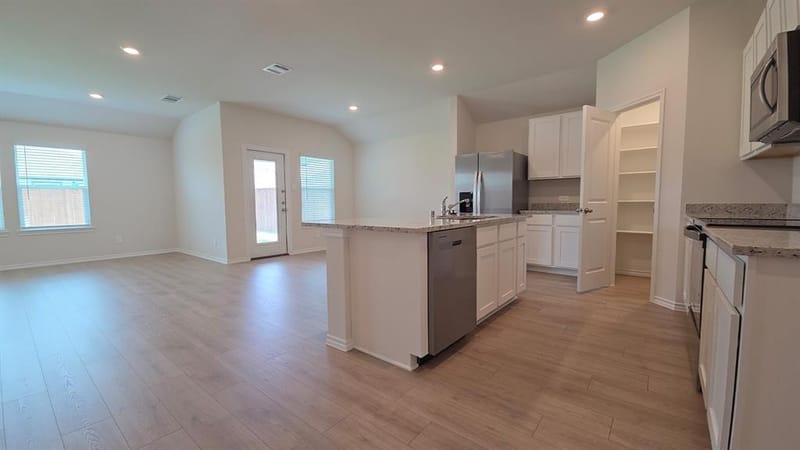 344 Whispering Pine Drive, Royse City TX 75189 - Photo 6