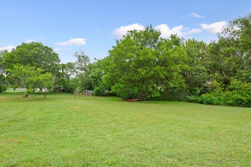 1004 Tillamook Street, Hewitt TX 76643 - Photo 36