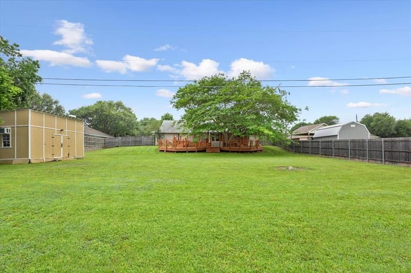 1004 Tillamook Street, Hewitt TX 76643 - Photo 32
