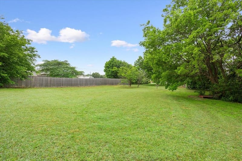1004 Tillamook Street, Hewitt TX 76643 - Photo 35