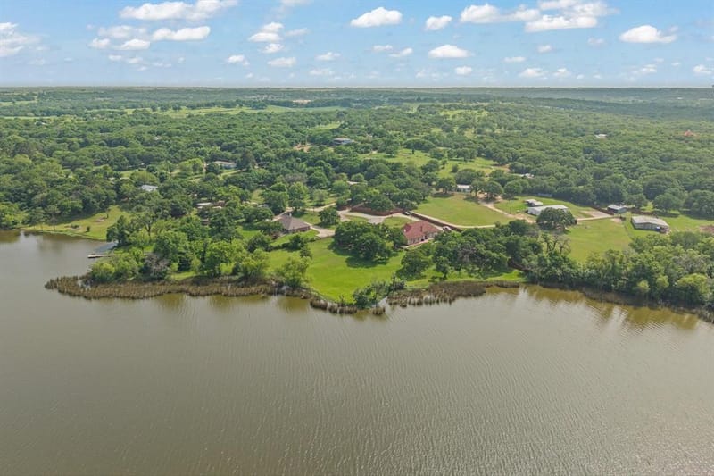 1701 W Lake Shore Drive, Alvarado TX 76009 - Photo 36