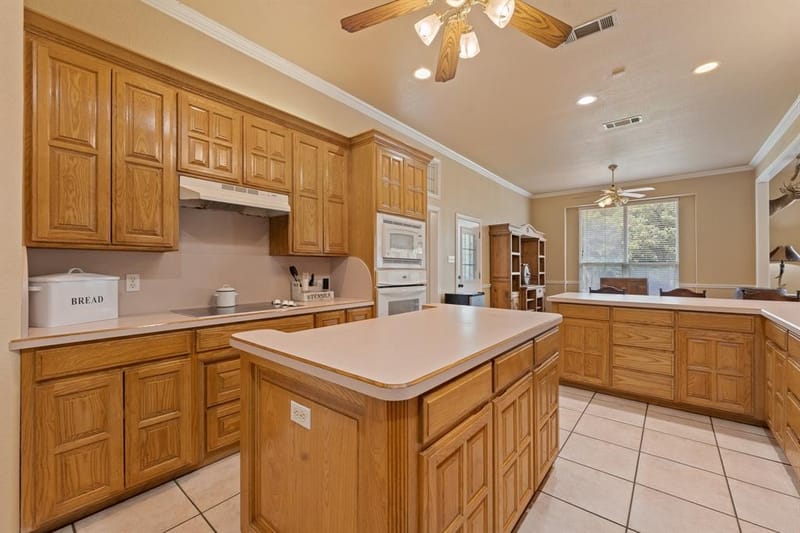 1701 W Lake Shore Drive, Alvarado TX 76009 - Photo 30