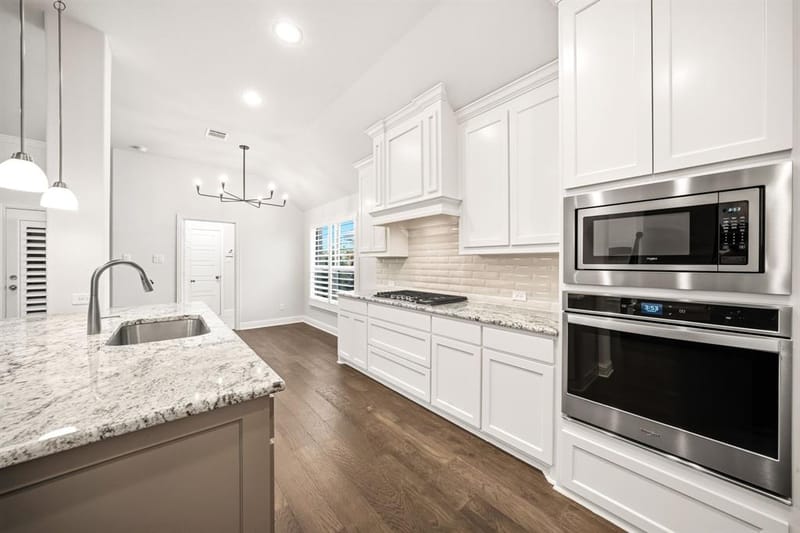 499 Washington Avenue, Waxahachie TX 75165 - Photo 13