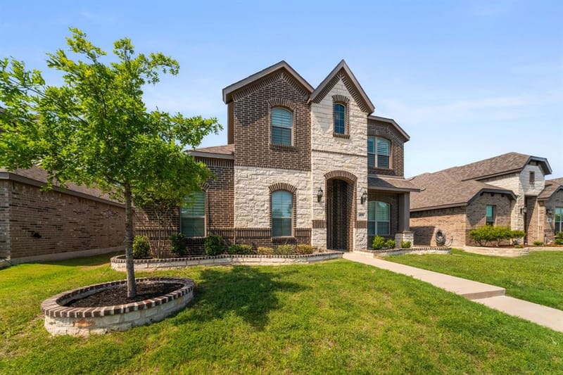 499 Washington Avenue, Waxahachie TX 75165 - Photo 3