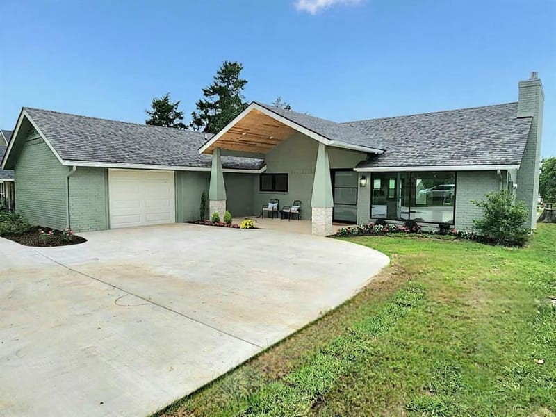 124 SEQUOYA Drive E, Lake Kiowa TX 76240 - Photo 2