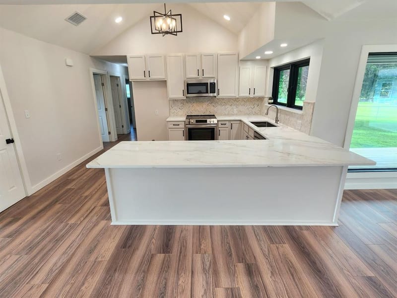 124 SEQUOYA Drive E, Lake Kiowa TX 76240 - Photo 11