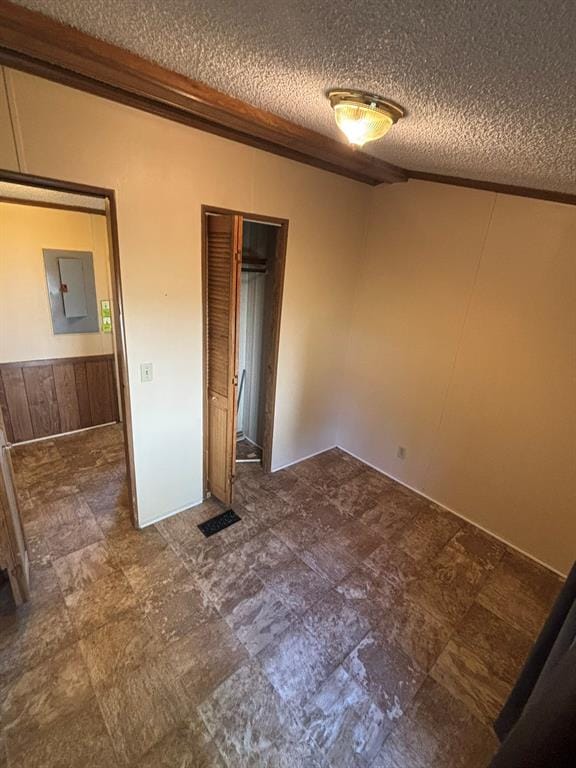 306 Oak Street, Nocona TX 76255 - Photo 12