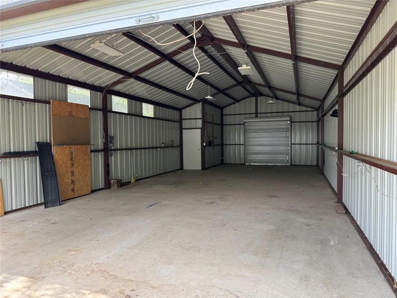 306 Oak Street, Nocona TX 76255 - Photo 19