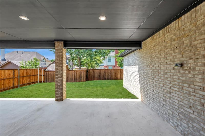 3008 Sandy Springs Drive, Arlington TX 76017 - Photo 36