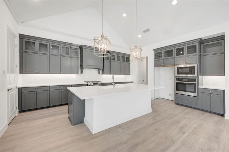 3008 Sandy Springs Drive, Arlington TX 76017 - Photo 11