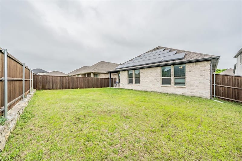601 Bethpage Drive, Red Oak TX 75154 - Photo 36