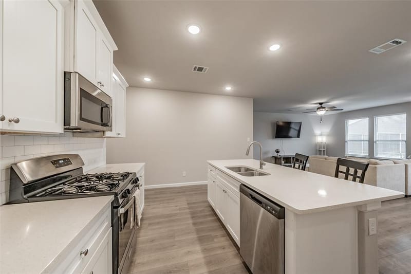 601 Bethpage Drive, Red Oak TX 75154 - Photo 10