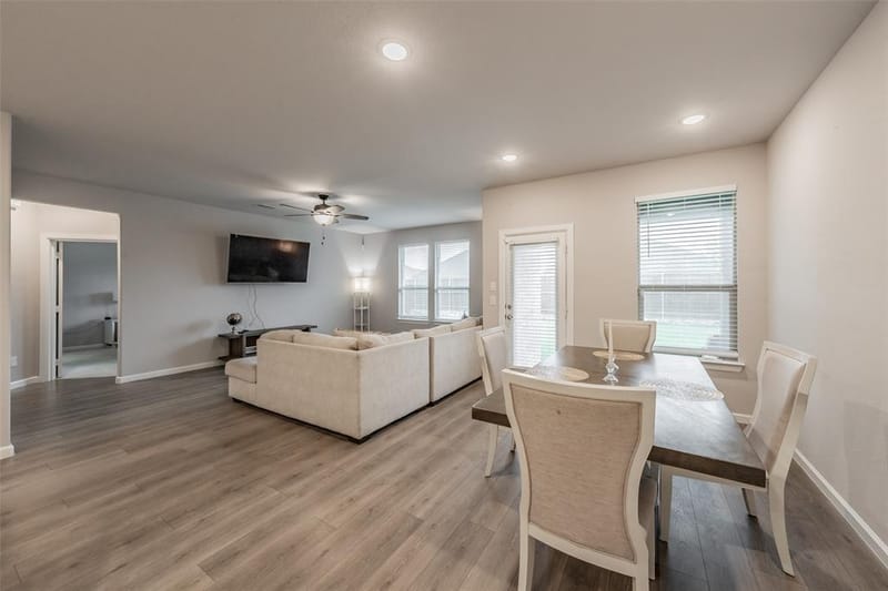 601 Bethpage Drive, Red Oak TX 75154 - Photo 11