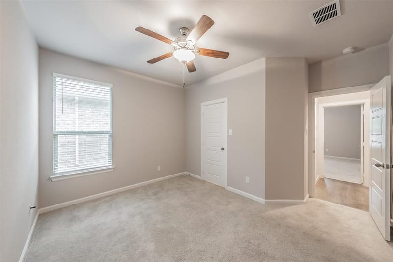 601 Bethpage Drive, Red Oak TX 75154 - Photo 29