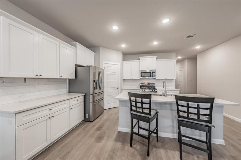 601 Bethpage Drive, Red Oak TX 75154 - Photo 8