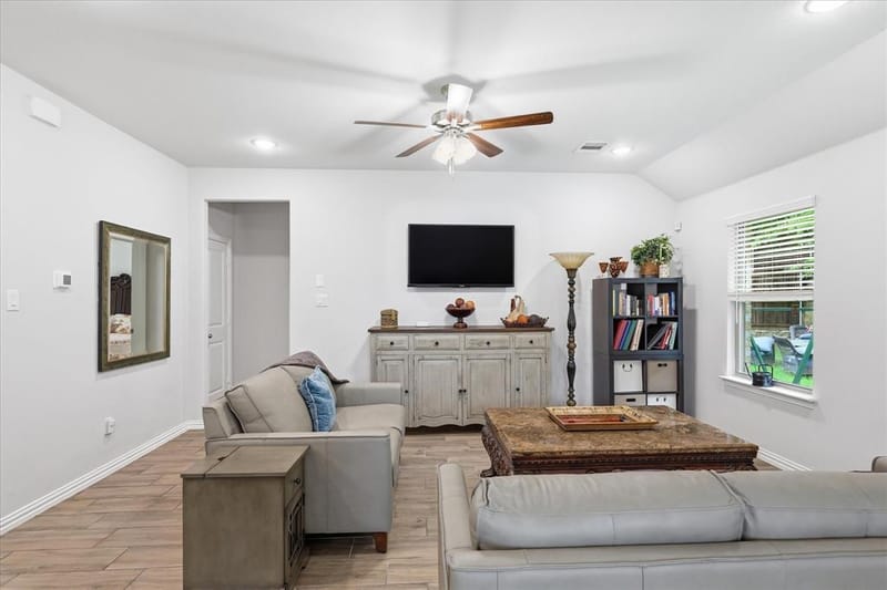 309 Ridge Drive, Justin TX 76247 - Photo 12