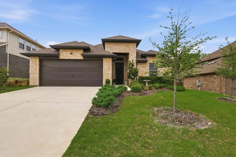 309 Ridge Drive, Justin TX 76247