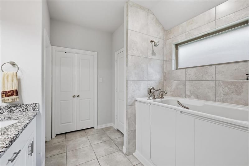 309 Ridge Drive, Justin TX 76247 - Photo 25