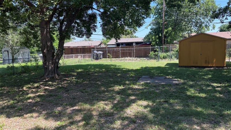3516 Softcloud Drive, Dallas TX 75241 - Photo 21