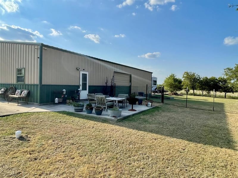 1746 CR 4522, Decatur TX 76234 - Photo 15
