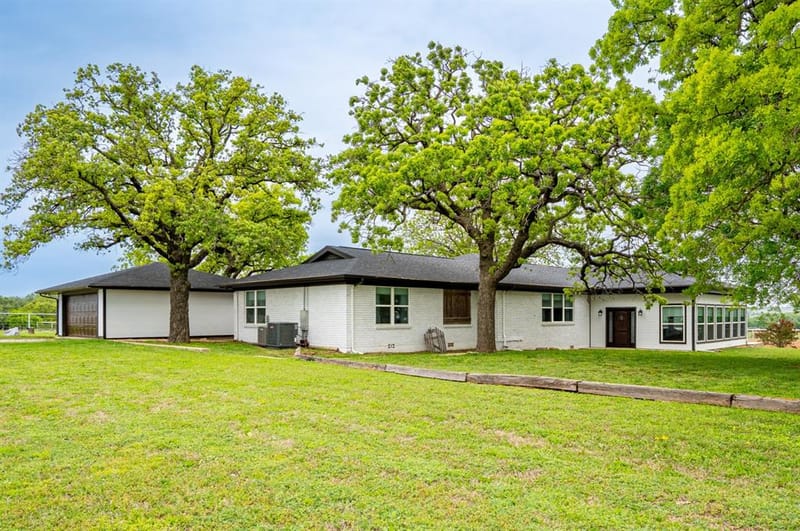 1766 CR 424, Stephenville TX 76401 - Photo 2