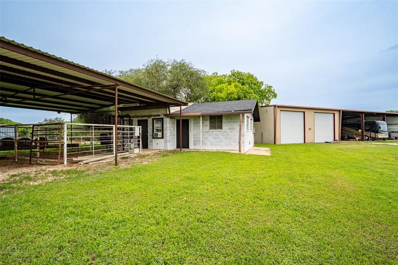 1766 CR 424, Stephenville TX 76401 - Photo 31