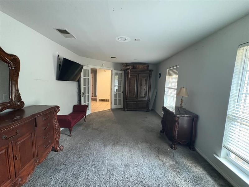 3401 Hampshire Drive, Arlington TX 76013 - Photo 16